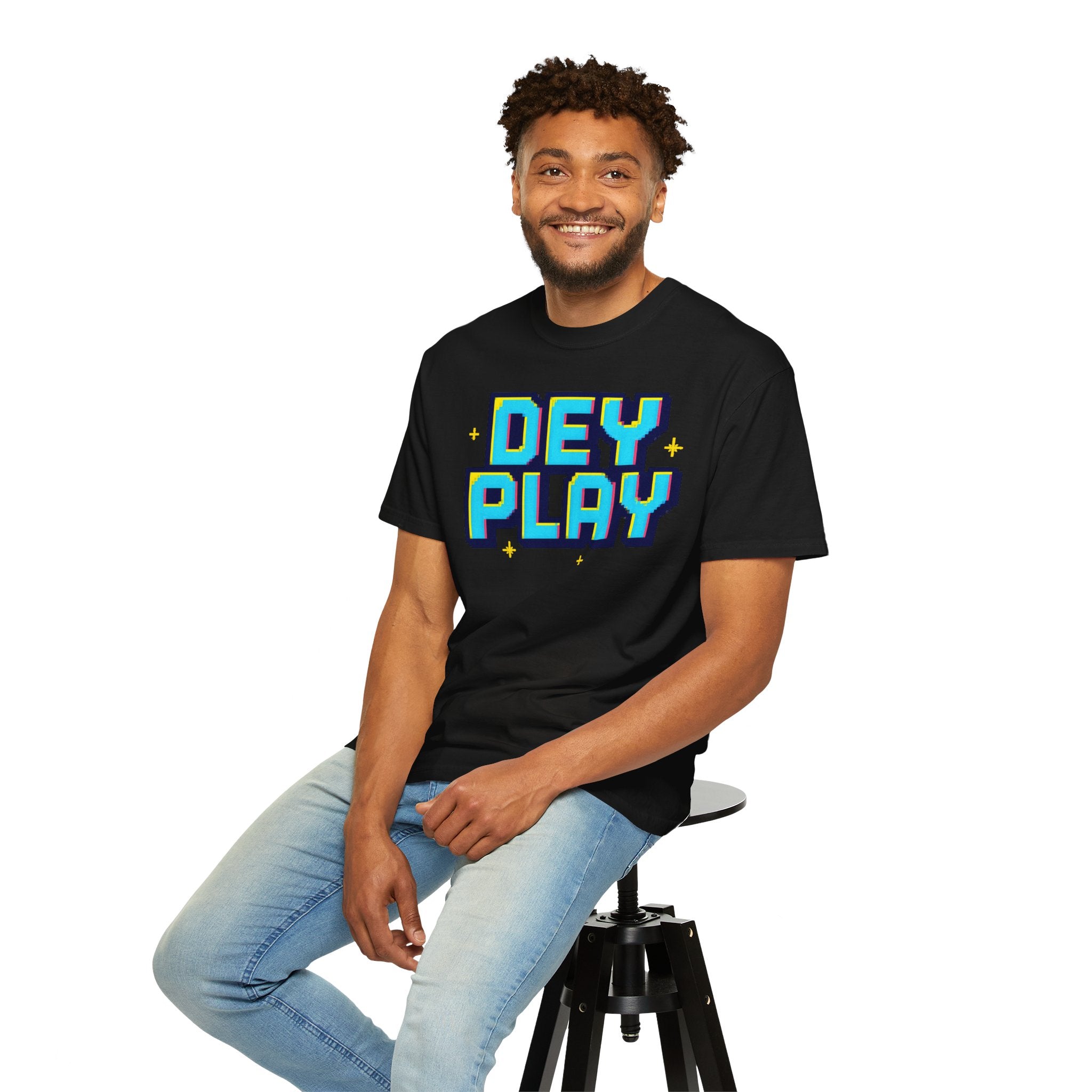 Dey Play Retro Pixel Graphic T-Shirt